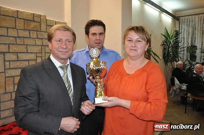 Zdjęcie w galerii na portalu naszraciborz.pl: Loty gołębi 2013 - w sekcji Bojan&oacute;w sezon zakończony, puchary wręczone wiadomości z regionu