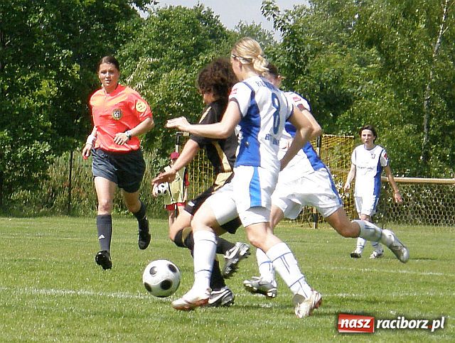 Zdjęcie w galerii na portalu naszraciborz.pl: Twierdza Wrocław zdobyta. Unia Mistrzem Polski wiadomości z regionu