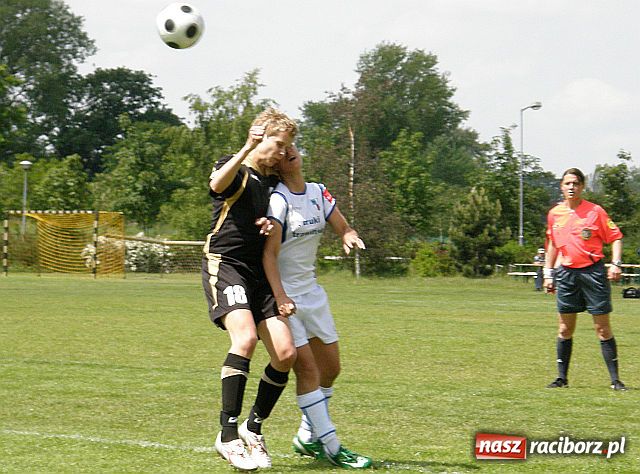 Zdjęcie w galerii na portalu naszraciborz.pl: Twierdza Wrocław zdobyta. Unia Mistrzem Polski wiadomości z regionu