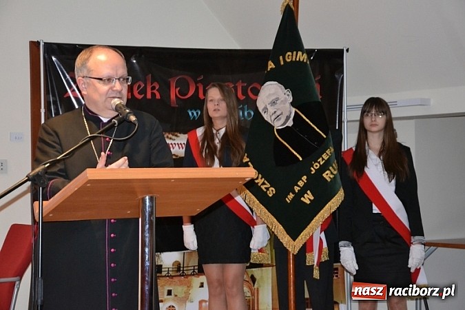 Zdjęcie w galerii na portalu naszraciborz.pl: Na zamku uroczyście zainaugurowano obchody Roku Gawliny wiadomości z regionu