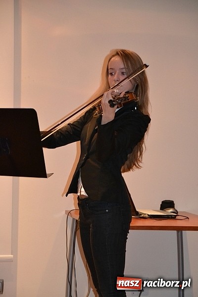 Zdjęcie w galerii na portalu naszraciborz.pl: Na zamku uroczyście zainaugurowano obchody Roku Gawliny wiadomości z regionu