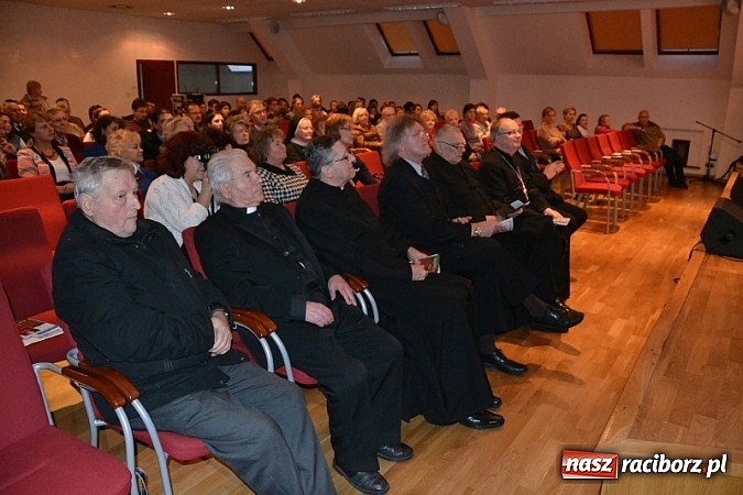 Zdjęcie w galerii na portalu naszraciborz.pl: Na zamku uroczyście zainaugurowano obchody Roku Gawliny wiadomości z regionu