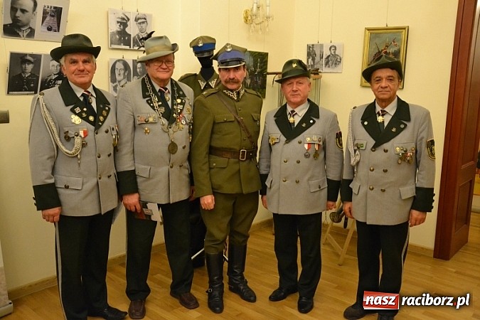 Zdjęcie w galerii na portalu naszraciborz.pl: Na zamku uroczyście zainaugurowano obchody Roku Gawliny wiadomości z regionu