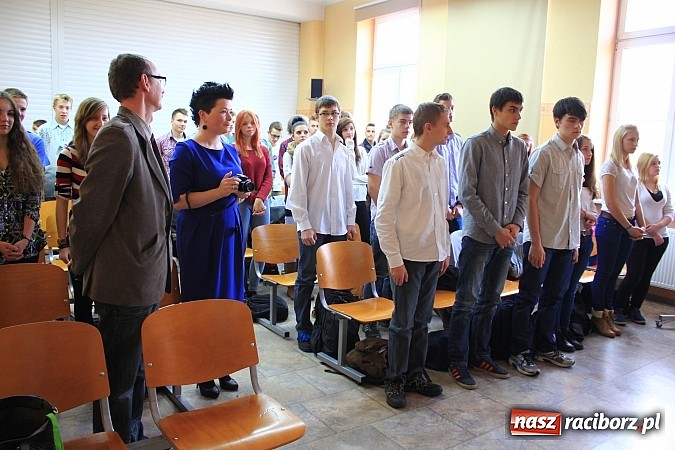 Zdjęcie w galerii na portalu naszraciborz.pl: Uczniowie ZSOMS chcą poznawać tajniki pracy służb mundurowych wiadomości z regionu