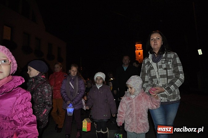 Zdjęcie w galerii na portalu naszraciborz.pl: Trzysta rogali na św. Marcina w Tworkowie wiadomości z regionu