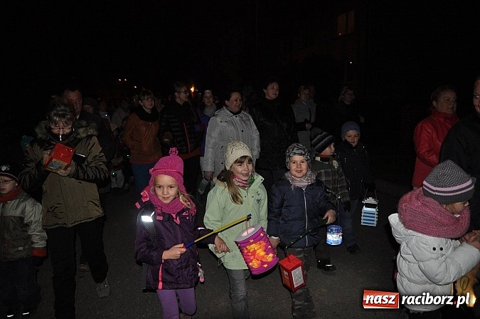 Zdjęcie w galerii na portalu naszraciborz.pl: Trzysta rogali na św. Marcina w Tworkowie wiadomości z regionu