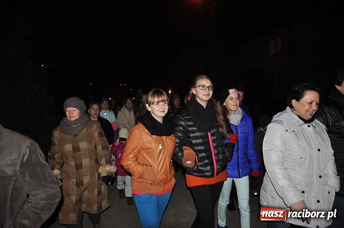 Zdjęcie w galerii na portalu naszraciborz.pl: Trzysta rogali na św. Marcina w Tworkowie wiadomości z regionu