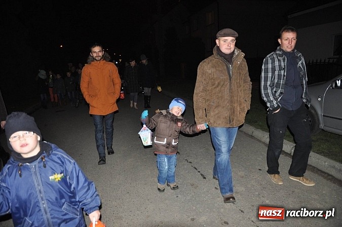 Zdjęcie w galerii na portalu naszraciborz.pl: Trzysta rogali na św. Marcina w Tworkowie wiadomości z regionu