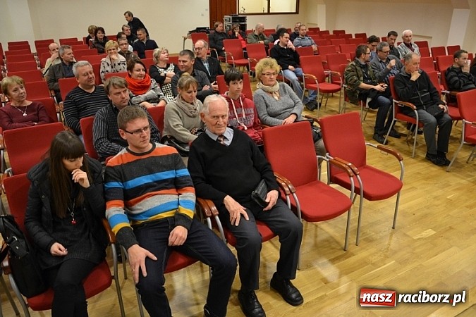 Zdjęcie w galerii na portalu naszraciborz.pl: Sztuka to zrobić zdjęcie i umieć o nim opowiedzieć wiadomości z regionu