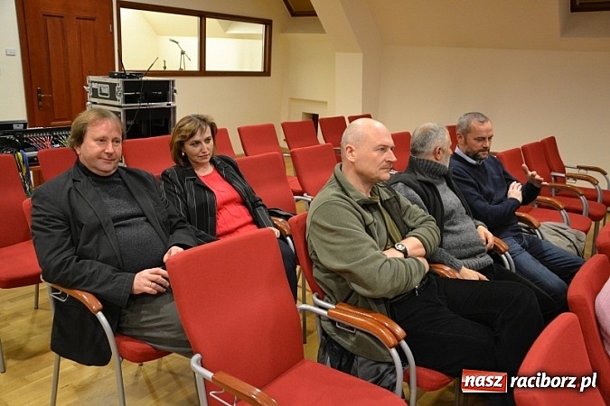 Zdjęcie w galerii na portalu naszraciborz.pl: Sztuka to zrobić zdjęcie i umieć o nim opowiedzieć wiadomości z regionu