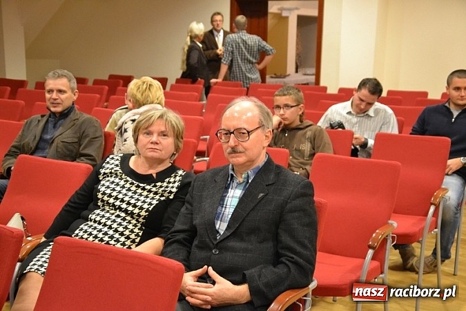 Zdjęcie w galerii na portalu naszraciborz.pl: Sztuka to zrobić zdjęcie i umieć o nim opowiedzieć wiadomości z regionu