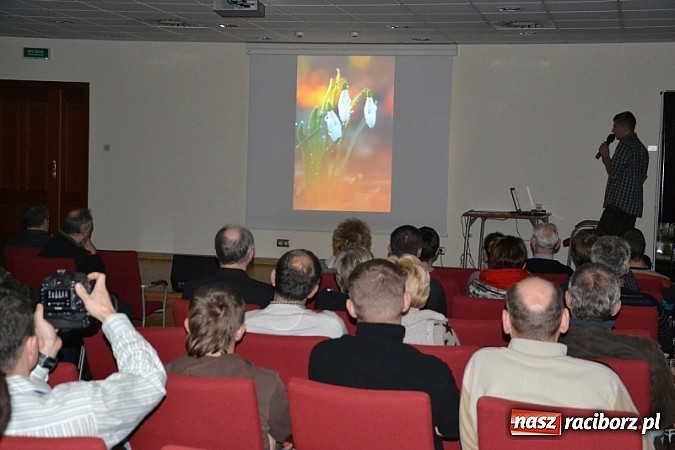 Zdjęcie w galerii na portalu naszraciborz.pl: Sztuka to zrobić zdjęcie i umieć o nim opowiedzieć wiadomości z regionu