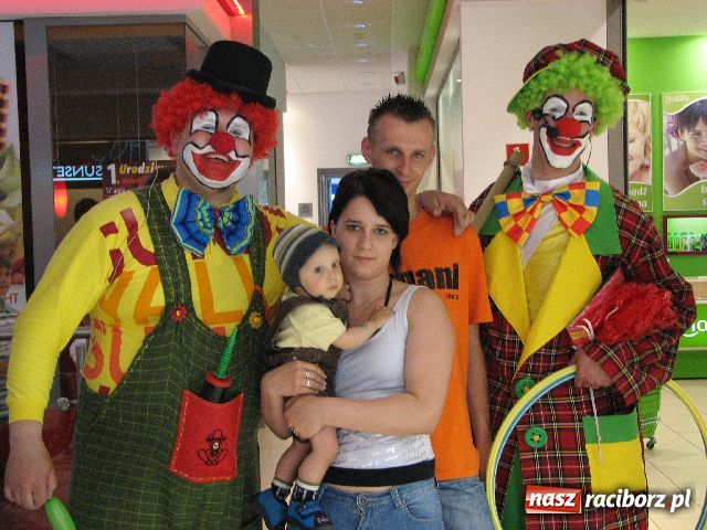 Zdjęcie w galerii na portalu naszraciborz.pl: Najpierw duchy, teraz Rysiek z Klanu wiadomości z regionu