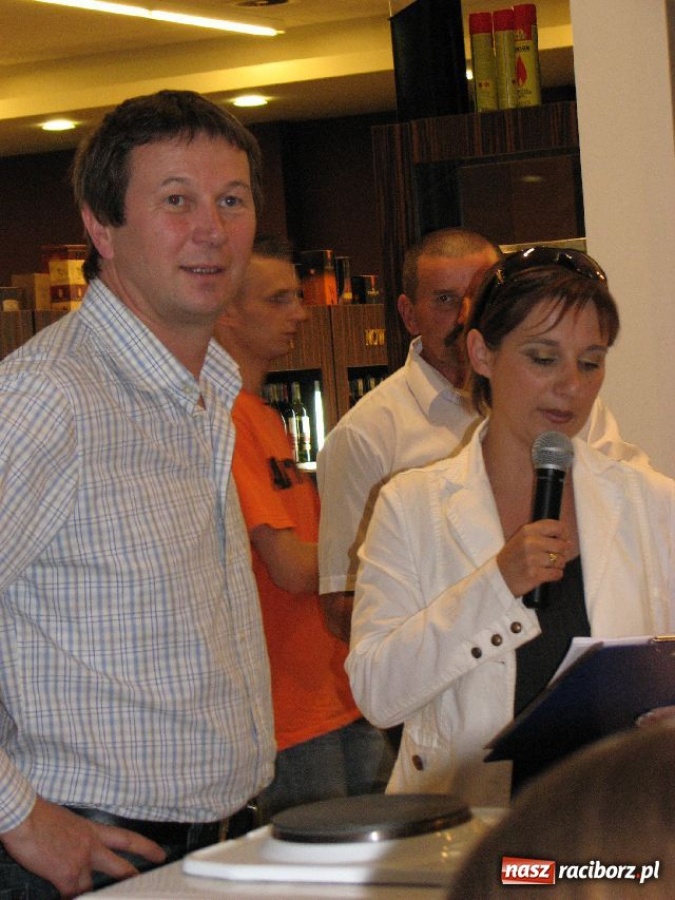 Zdjęcie w galerii na portalu naszraciborz.pl: Najpierw duchy, teraz Rysiek z Klanu wiadomości z regionu