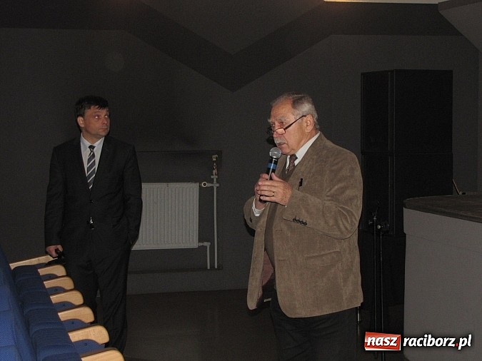 Zdjęcie w galerii na portalu naszraciborz.pl: Energetyka i surowce tematem wykładu w Strzesze wiadomości z regionu