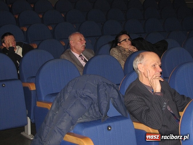 Zdjęcie w galerii na portalu naszraciborz.pl: Energetyka i surowce tematem wykładu w Strzesze wiadomości z regionu