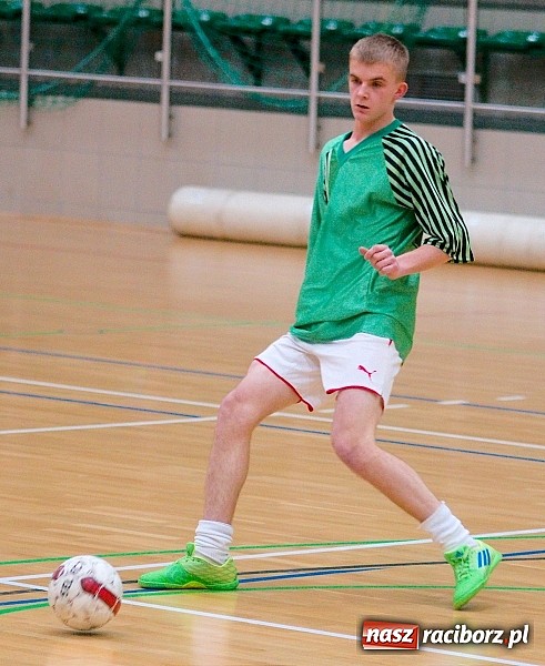 Zdjęcie w galerii na portalu naszraciborz.pl: Iras Team lepszy od Płomienia. Węglowski rozbił Zjednoczonych wiadomości z regionu