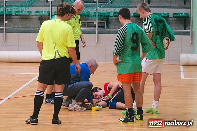 Zdjęcie w galerii na portalu naszraciborz.pl: Iras Team lepszy od Płomienia. Węglowski rozbił Zjednoczonych wiadomości z regionu