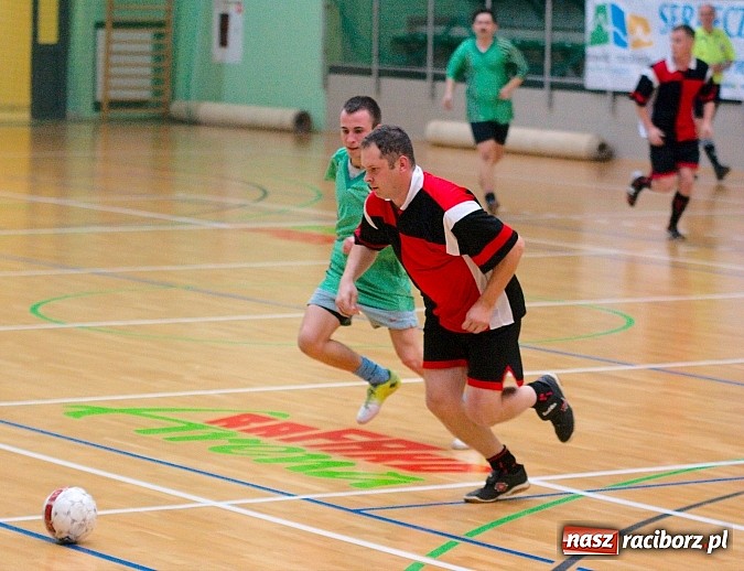 Zdjęcie w galerii na portalu naszraciborz.pl: Iras Team lepszy od Płomienia. Węglowski rozbił Zjednoczonych wiadomości z regionu