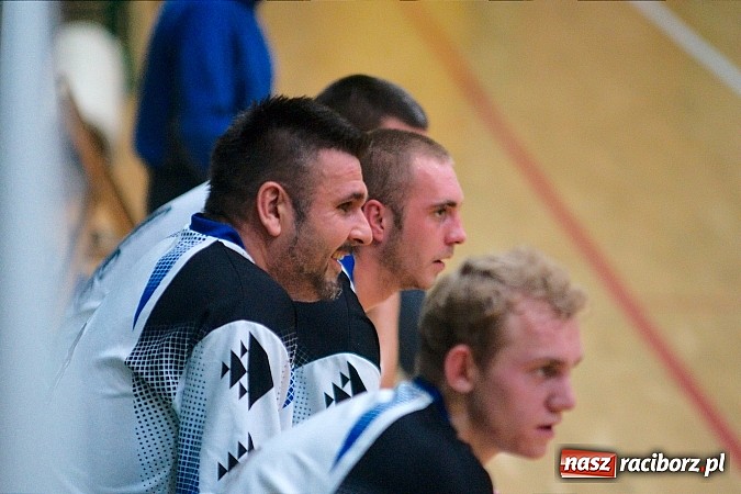 Zdjęcie w galerii na portalu naszraciborz.pl: Iras Team lepszy od Płomienia. Węglowski rozbił Zjednoczonych wiadomości z regionu