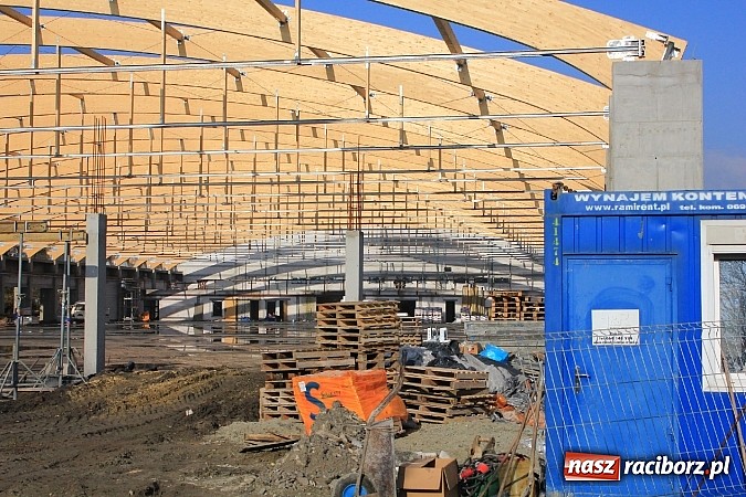 Zdjęcie w galerii na portalu naszraciborz.pl: Już niebawem hala ZSOMS będzie zadaszona wiadomości z regionu