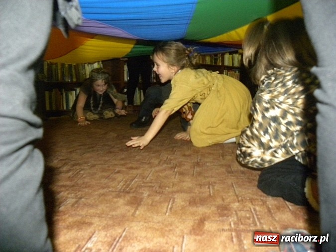 Zdjęcie w galerii na portalu naszraciborz.pl: Afryka nie dzika. Noc w Markowicach wiadomości z regionu