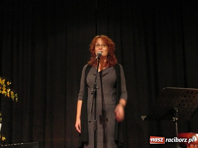 Zdjęcie w galerii na portalu naszraciborz.pl: Poezja i proza po raz trzeci w polsko-czeskim wydaniu wiadomości z regionu