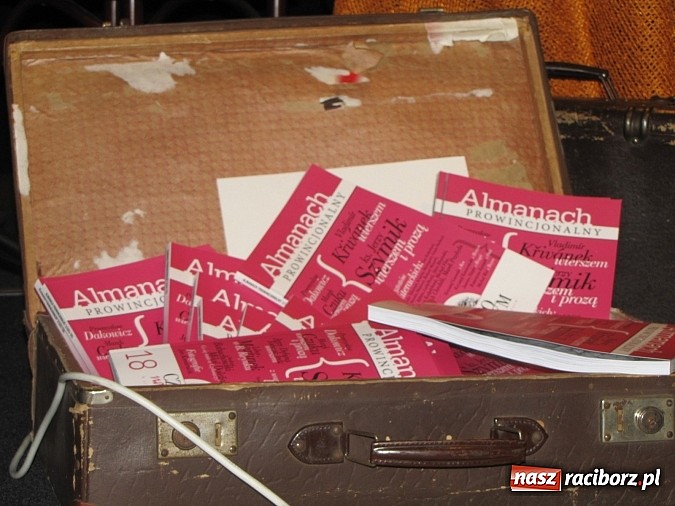 Zdjęcie w galerii na portalu naszraciborz.pl: Poezja i proza po raz trzeci w polsko-czeskim wydaniu wiadomości z regionu