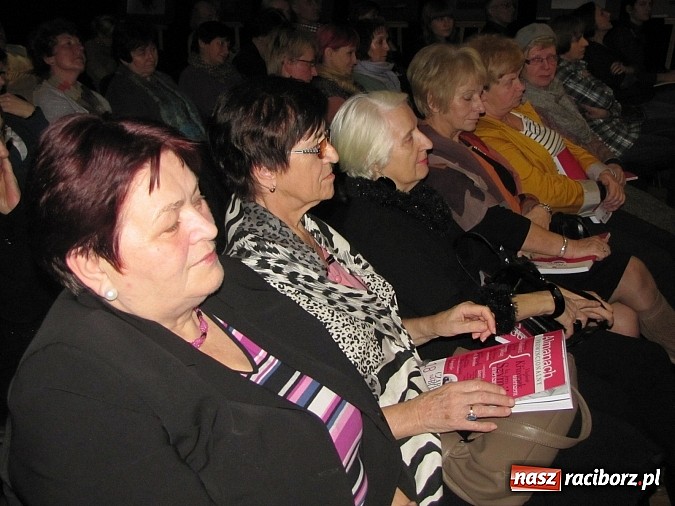 Zdjęcie w galerii na portalu naszraciborz.pl: Poezja i proza po raz trzeci w polsko-czeskim wydaniu wiadomości z regionu