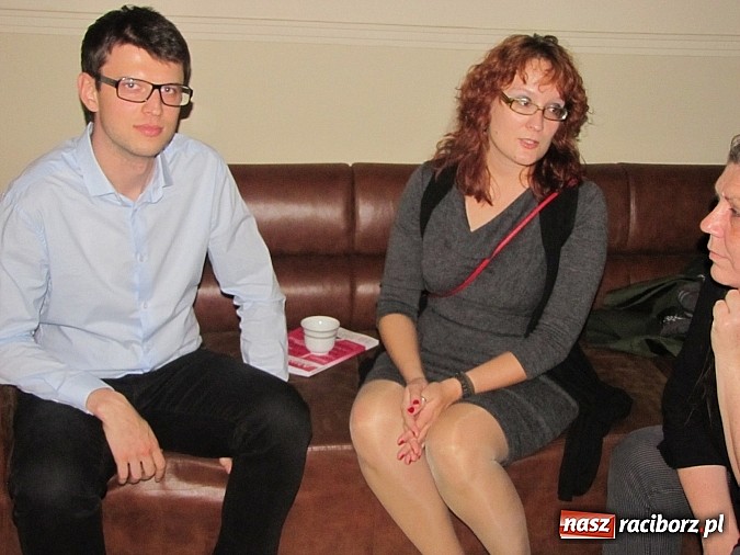 Zdjęcie w galerii na portalu naszraciborz.pl: Poezja i proza po raz trzeci w polsko-czeskim wydaniu wiadomości z regionu