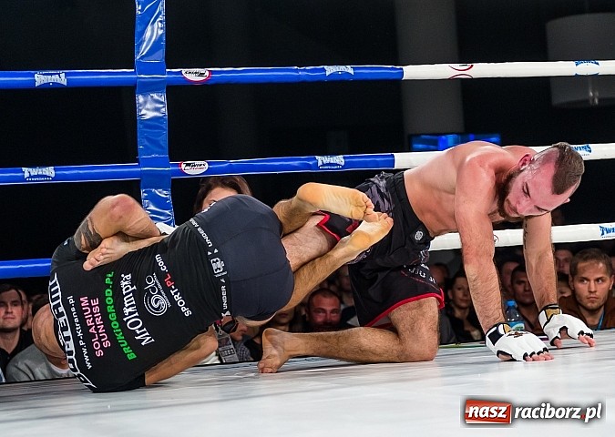 Zdjęcie w galerii na portalu naszraciborz.pl: Fight Exclusive Night Wrocław - walka Damiana Kłoska wiadomości z regionu