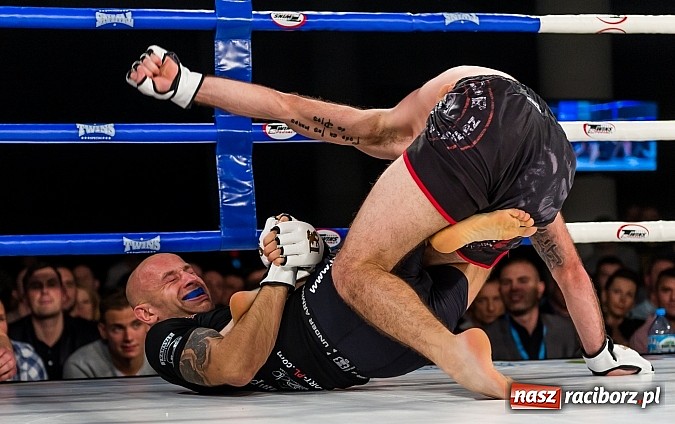 Zdjęcie w galerii na portalu naszraciborz.pl: Fight Exclusive Night Wrocław - walka Damiana Kłoska wiadomości z regionu