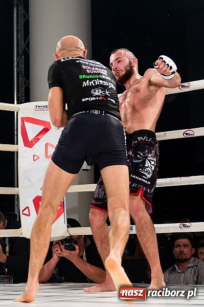 Zdjęcie w galerii na portalu naszraciborz.pl: Fight Exclusive Night Wrocław - walka Damiana Kłoska wiadomości z regionu