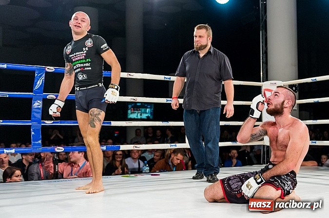 Zdjęcie w galerii na portalu naszraciborz.pl: Fight Exclusive Night Wrocław - walka Damiana Kłoska wiadomości z regionu