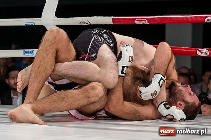 Zdjęcie w galerii na portalu naszraciborz.pl: Fight Exclusive Night Wrocław - walka Damiana Kłoska wiadomości z regionu