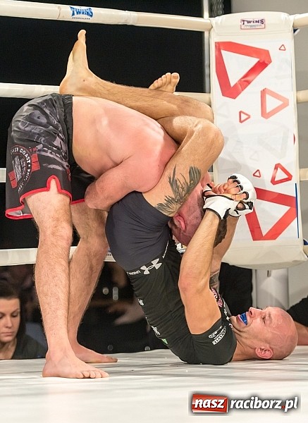 Zdjęcie w galerii na portalu naszraciborz.pl: Fight Exclusive Night Wrocław - walka Damiana Kłoska wiadomości z regionu