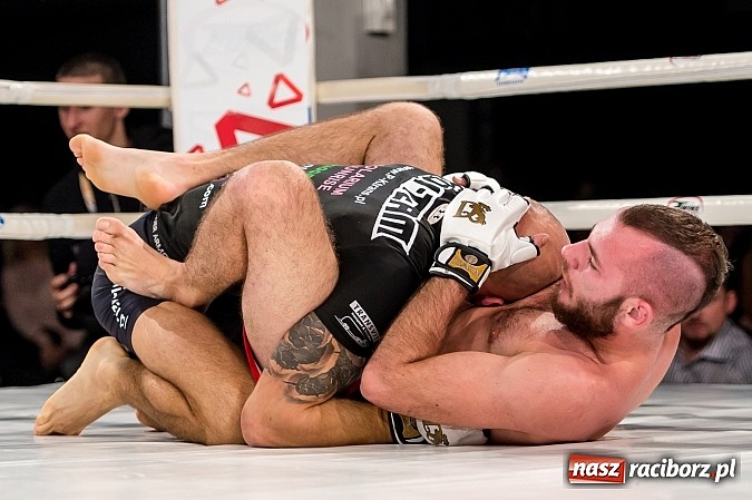 Zdjęcie w galerii na portalu naszraciborz.pl: Fight Exclusive Night Wrocław - walka Damiana Kłoska wiadomości z regionu