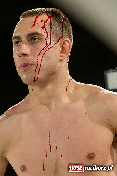 Zdjęcie w galerii na portalu naszraciborz.pl: Fight Exclusive Night Wrocław - walka Damiana Kłoska wiadomości z regionu