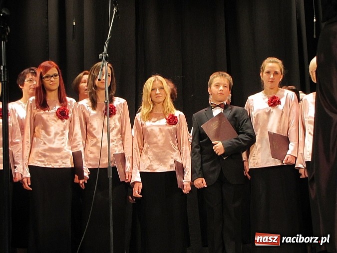 Zdjęcie w galerii na portalu naszraciborz.pl: Raciborscy muzycy i chóry w hołdzie Aleksandrowi Orłowskiemu wiadomości z regionu