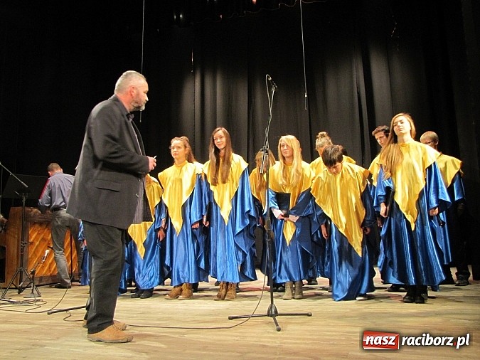 Zdjęcie w galerii na portalu naszraciborz.pl: Raciborscy muzycy i chóry w hołdzie Aleksandrowi Orłowskiemu wiadomości z regionu