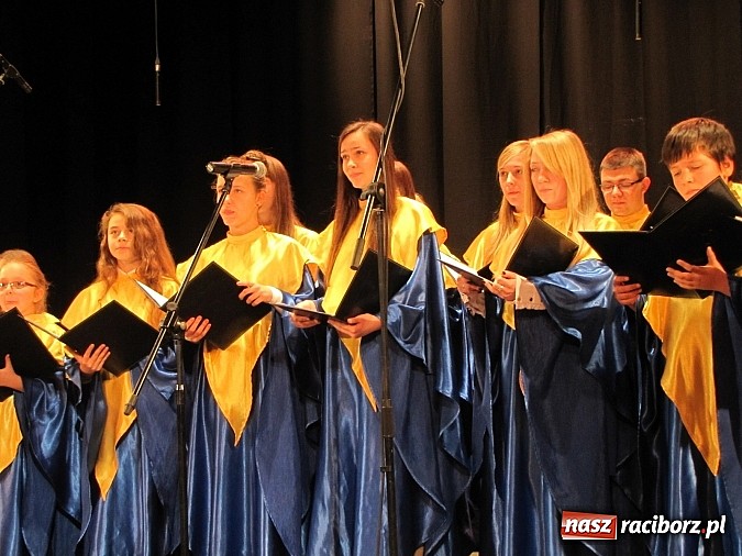 Zdjęcie w galerii na portalu naszraciborz.pl: Raciborscy muzycy i chóry w hołdzie Aleksandrowi Orłowskiemu wiadomości z regionu