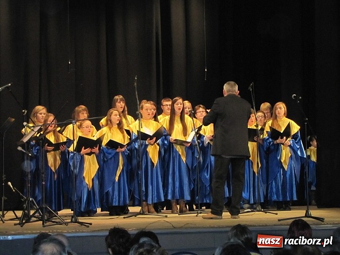 Zdjęcie w galerii na portalu naszraciborz.pl: Raciborscy muzycy i chóry w hołdzie Aleksandrowi Orłowskiemu wiadomości z regionu