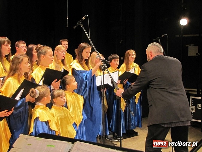 Zdjęcie w galerii na portalu naszraciborz.pl: Raciborscy muzycy i chóry w hołdzie Aleksandrowi Orłowskiemu wiadomości z regionu