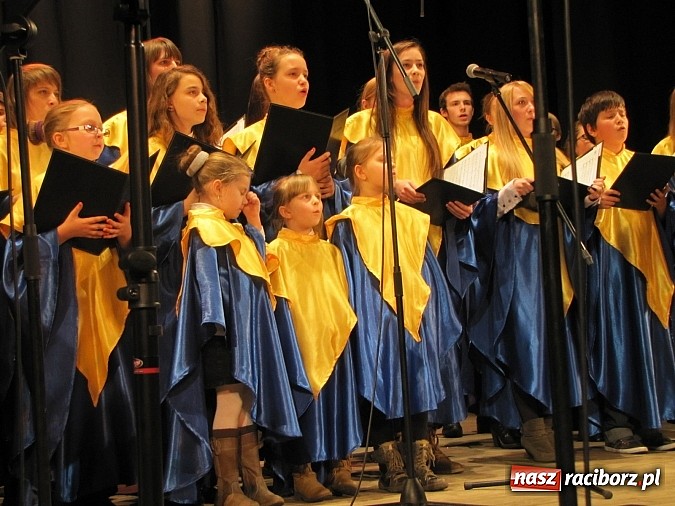 Zdjęcie w galerii na portalu naszraciborz.pl: Raciborscy muzycy i chóry w hołdzie Aleksandrowi Orłowskiemu wiadomości z regionu