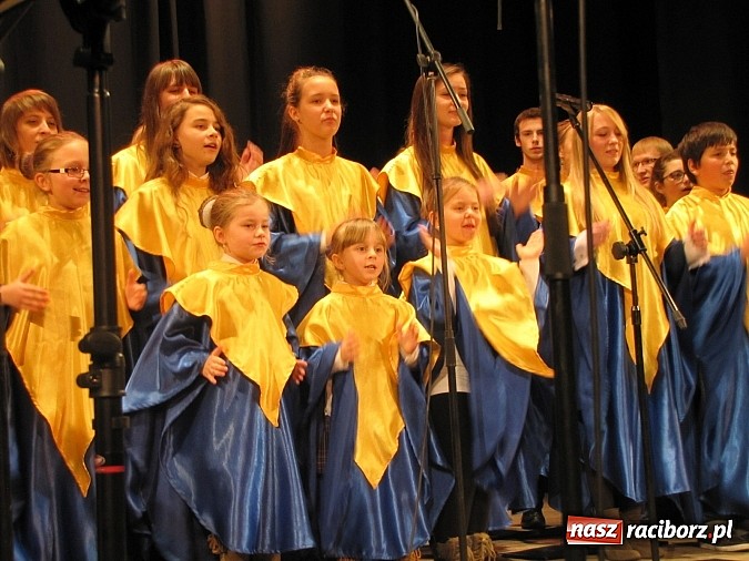 Zdjęcie w galerii na portalu naszraciborz.pl: Raciborscy muzycy i chóry w hołdzie Aleksandrowi Orłowskiemu wiadomości z regionu