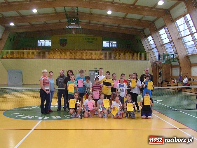 Zdjęcie w galerii na portalu naszraciborz.pl: Raciborzanie walczyli na kortach w Lubomi wiadomości z regionu