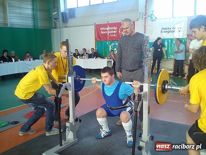 Zdjęcie w galerii na portalu naszraciborz.pl: Drugie miejsce Klimka w tr&oacute;jboju siłowym wiadomości z regionu