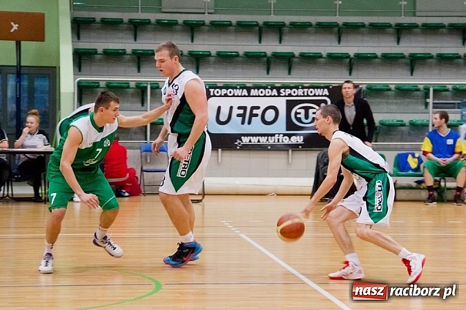 Zdjęcie w galerii na portalu naszraciborz.pl: Lider z Katowic nie dał żadnych szans RKK wiadomości z regionu