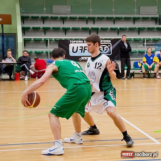 Zdjęcie w galerii na portalu naszraciborz.pl: Lider z Katowic nie dał żadnych szans RKK wiadomości z regionu