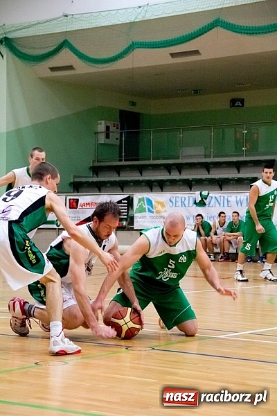 Zdjęcie w galerii na portalu naszraciborz.pl: Lider z Katowic nie dał żadnych szans RKK wiadomości z regionu
